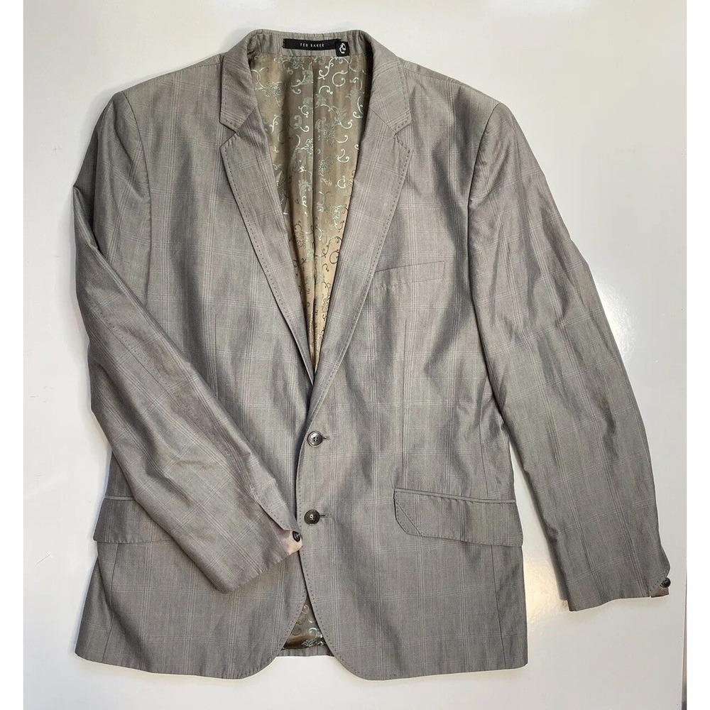 TED BAKER London Gray Striped Two-Button Blazer / Men's Size 42